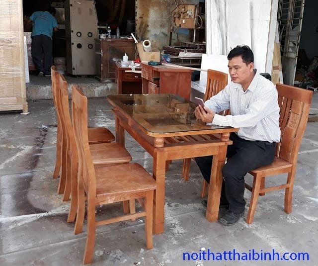 Bộ bàn ăn gỗ xoan đào Bộ bàn ăn gỗ xoan đào