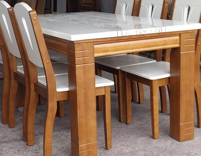 Bộ bàn ăn mặt đá MS 3223 - chi tiết vân gỗ tự nhiên