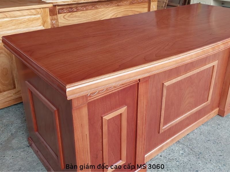 Bàn giám đốc cao cấp Bàn giám đốc cao cấp gỗ tự nhiên MS 3060 - chi tiết vân gỗ tự nhiên
