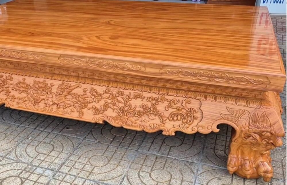 Chi tiết chân quỳ đi văng gỗ gõ đỏ