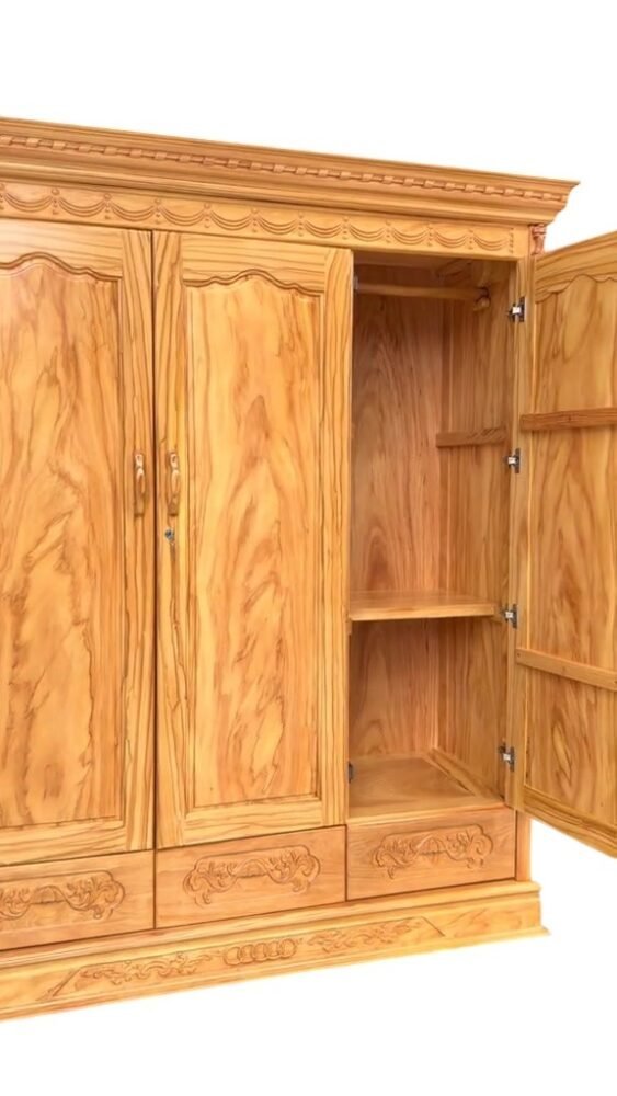 Tủ quần áo gỗ gõ đỏ 3 cánh - nhìn tổng thể
