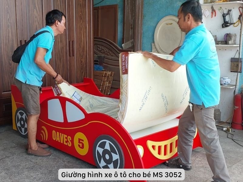 Giường hình xe ô tô cho bé