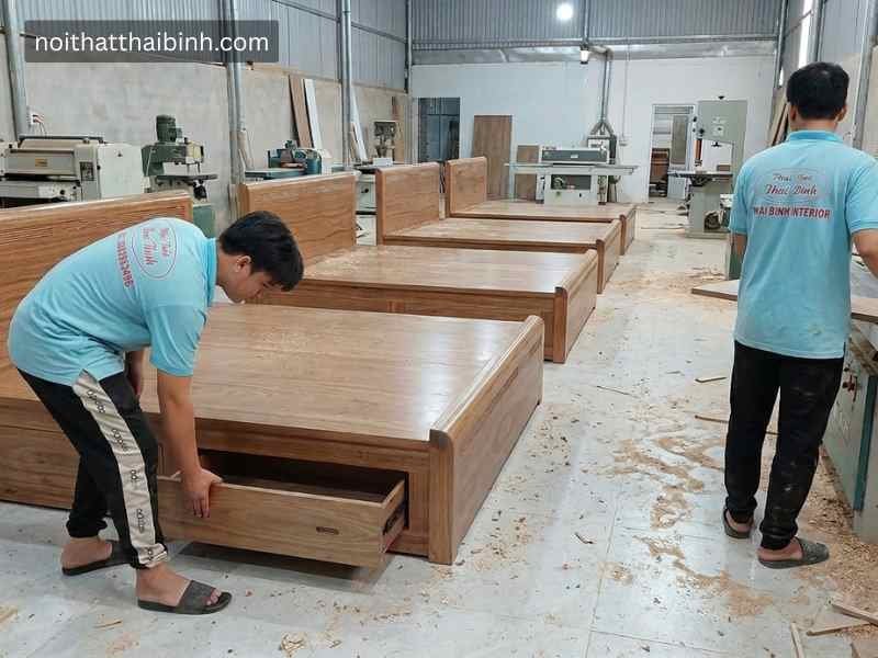 Giường Ngủ Gỗ Tự Nhiên Cao Cấp Mã 3078 Có Ngăn Kéo Tiện Lợi - góc nghiêng