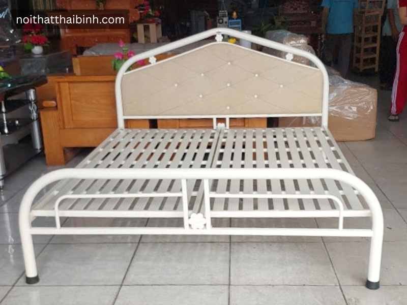 Giường sắt sơn tỉnh điện cao cấp