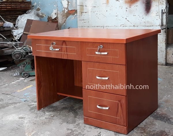 Mẫu bàn làm việc gỗ công nghiệp MDF