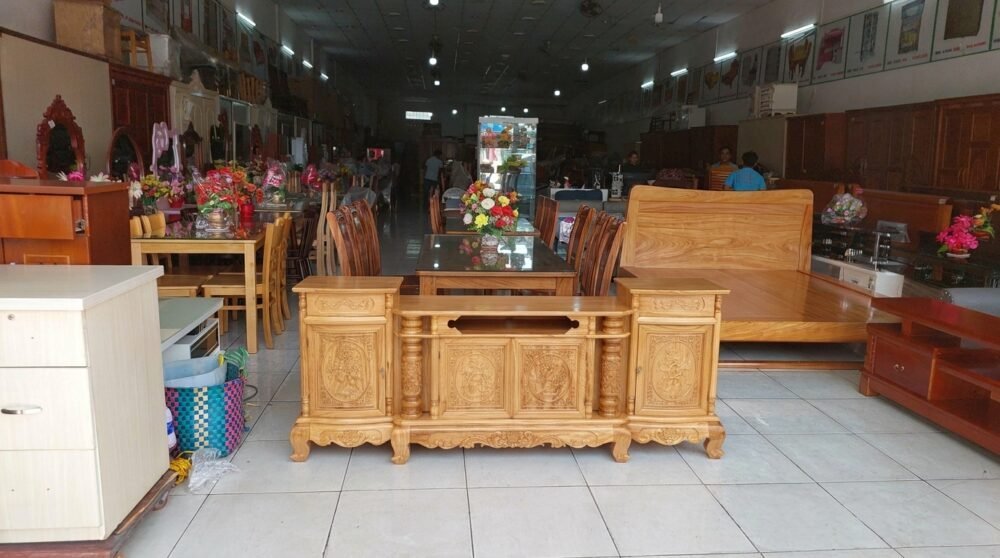 Showroom nội thất Thái Bình trưng bày kệ tivi gỗ gõ đỏ Quận 7 TPHCM Kệ tivi gỗ gõ đỏ sang trọng bền đẹp - bề mặt hoàn thiện