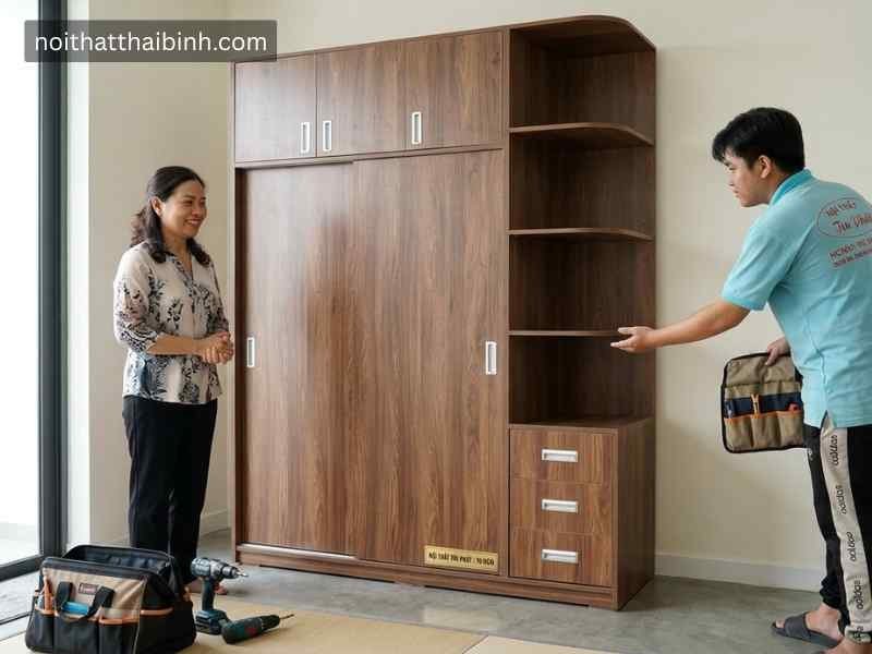 Tủ quần áo cao áp trần đẹp hiện đại
