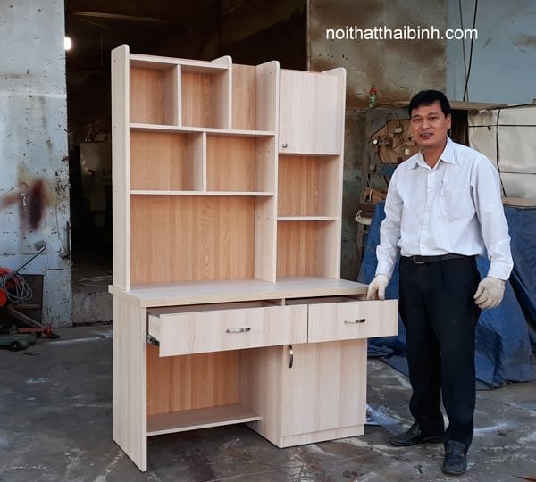 Bàn học cho bé mẫu đẹp