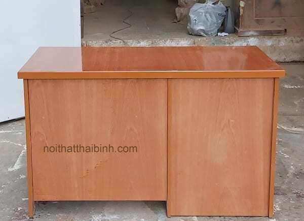 Bàn làm việc cao cấp tại quận 6