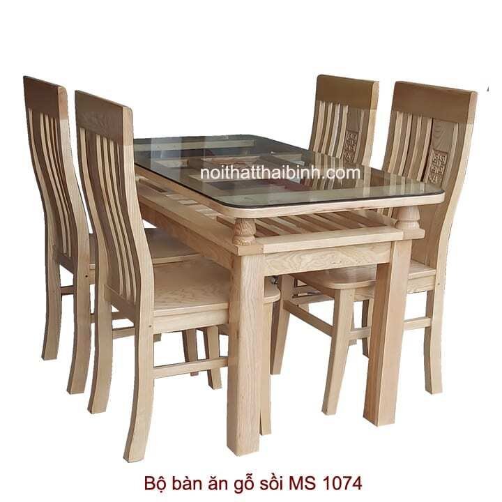 Thiết kế tối giản của ghế gỗ sồi trong bộ bàn ăn 4 ghế Bộ bàn ăn gỗ sồi 4 ghế MS 1074 - chi tiết vân gỗ tự nhiên
