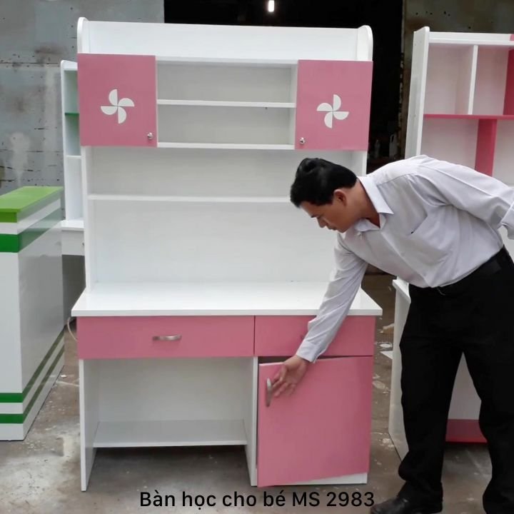 Bàn học cho bé cao cấp