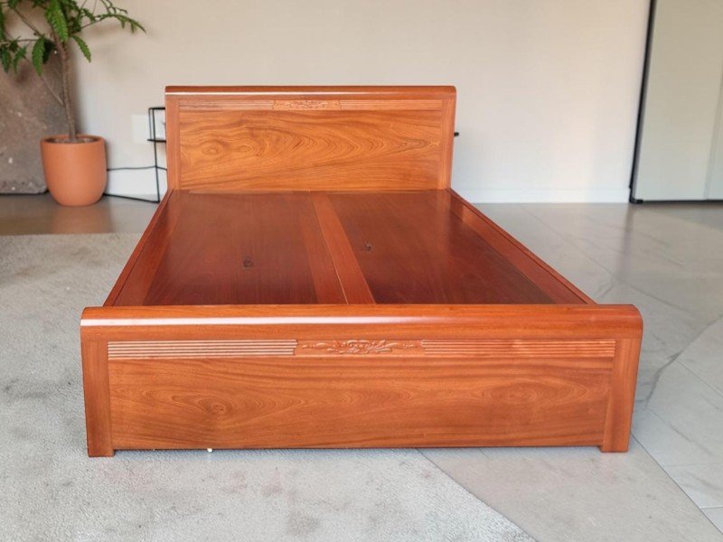 Cách Chọn Giường Gỗ Tự Nhiên Bền Đẹp Tại TPHCM