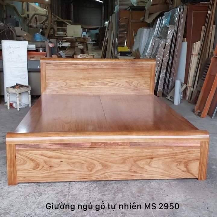 Giường ngủ gỗ hương xám tự nhiên