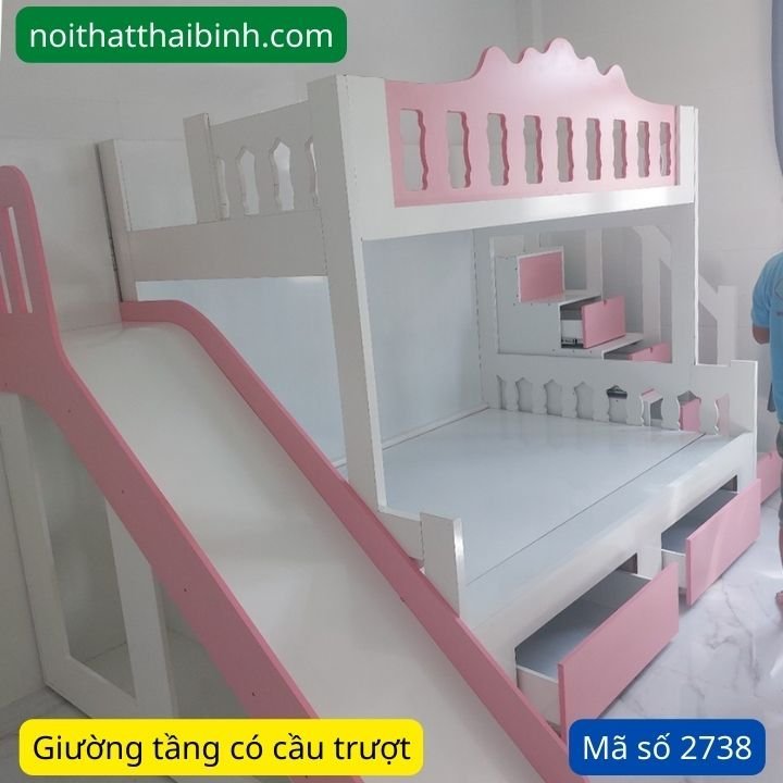 Giường tầng có cầu trượt Giường tầng có cầu trượt