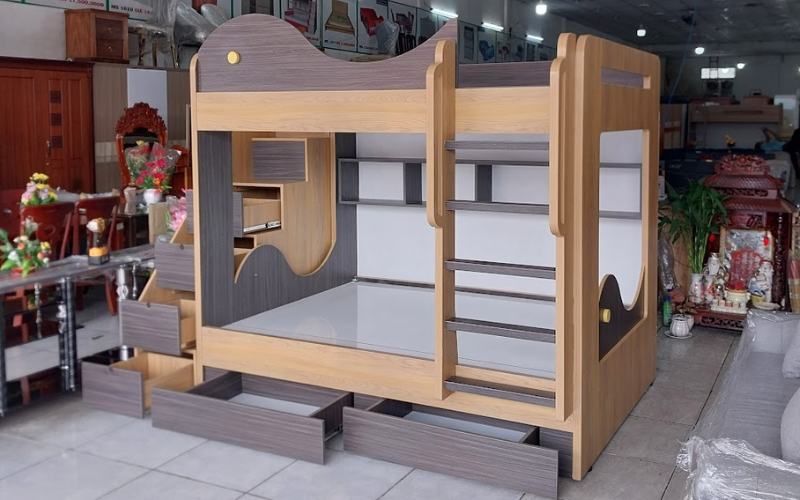 Giường tầng cho bé hình cá heo MS 3175 - chi tiết vân gỗ tự nhiên