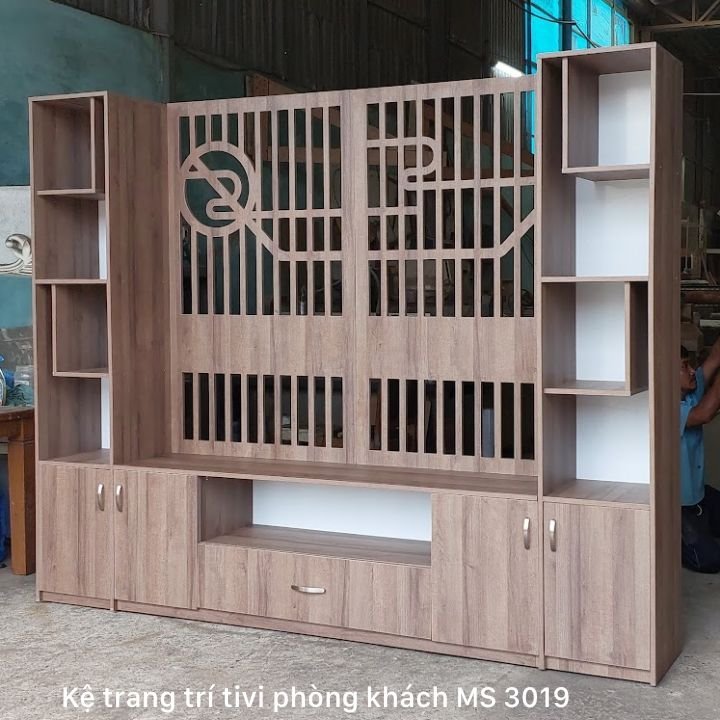 Trang trí kệ tivi