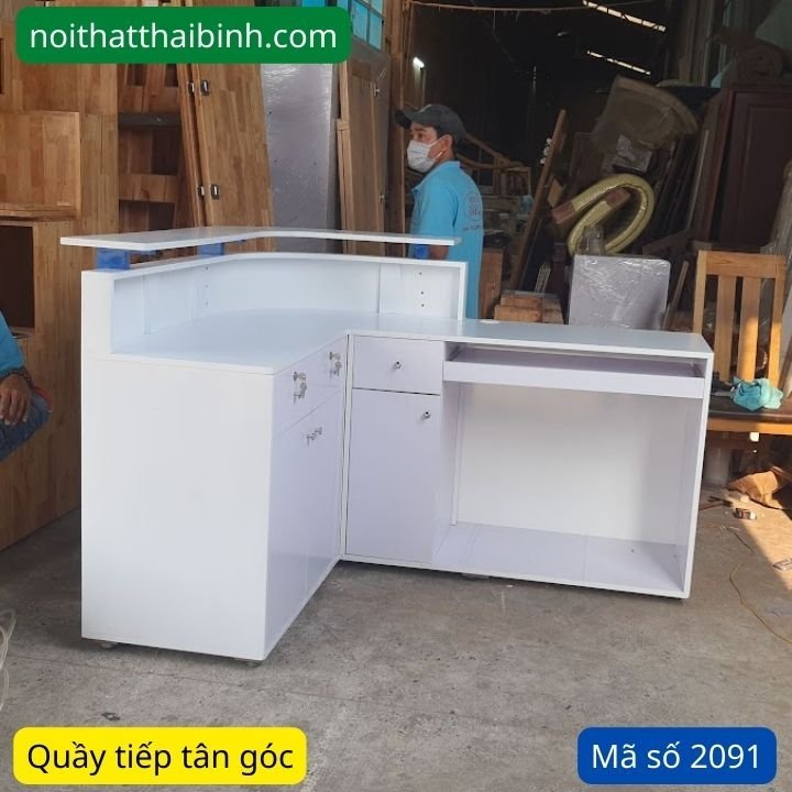 Quầy lễ tân chữ L