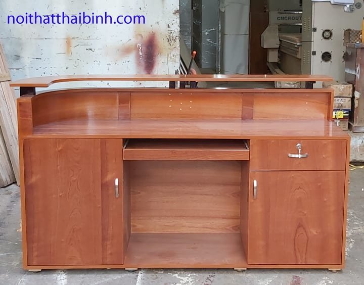Quầy tiếp tân giá rẻ dài 1m8