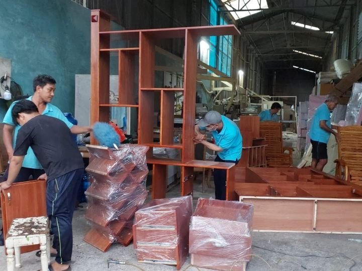 Tủ trang trí phòng khách gỗ tự nhiên Tủ trang trí phòng khách gỗ tự nhiên