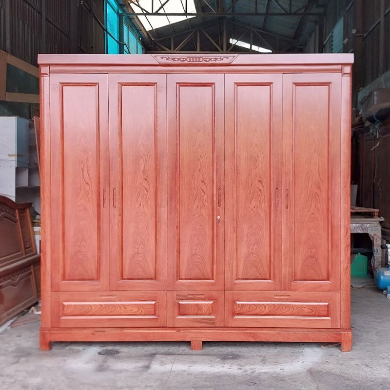 Tủ quần áo gỗ 5 cánh MS 3284 - chi tiết vân gỗ tự nhiên