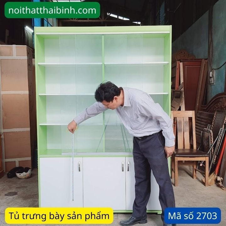 Tủ trưng bày sản phẩm