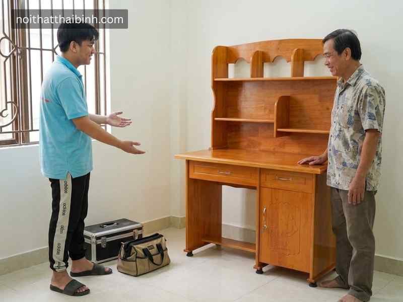Bàn Học Có Kệ Sách Cho Bé Gỗ Cao Su Tự Nhiên