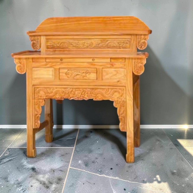 Bàn thờ Phật chung với gia tiên