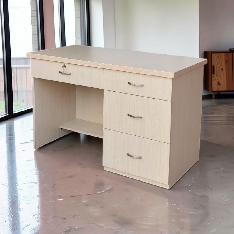 Chống trầy xước mặt bàn gỗ
