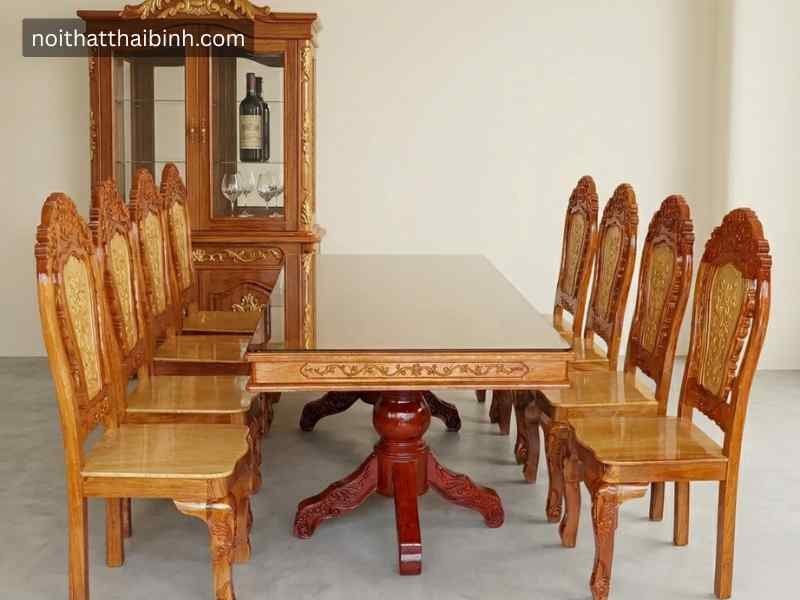 Ghế gỗ căm xe chắc chắn trong bộ bàn ăn 8 ghế