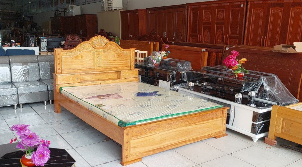 Giường ngủ gỗ gõ đỏ tự nhiên