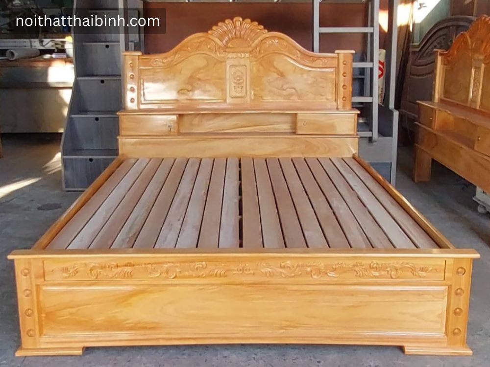 Giường ngủ gỗ gõ đỏ tự nhiên bền đẹp