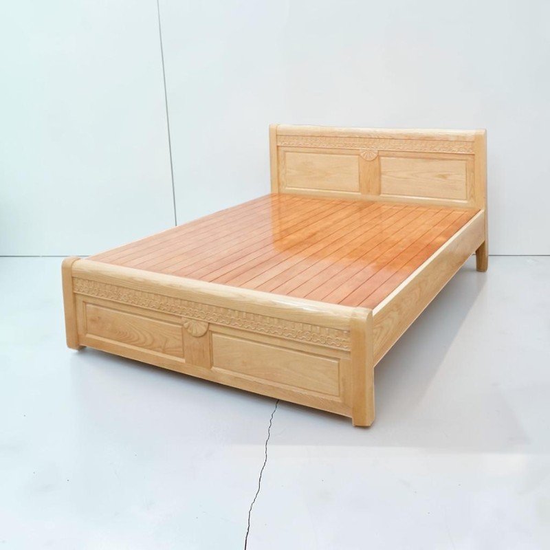 Giường ngủ gỗ tự nhiên ít mùi