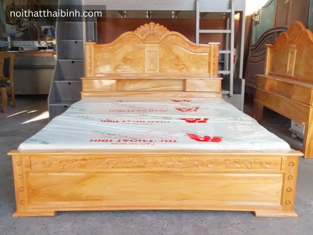 Giường ngủ gỗ gõ đỏ tự nhiên - Mã số 3097