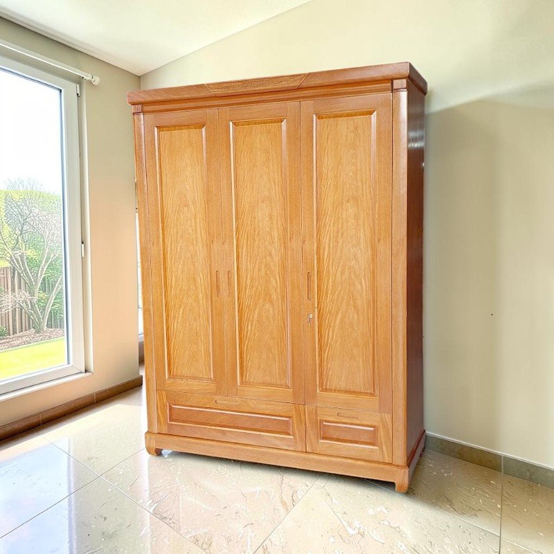 Tủ gõ đỏ 4 cánh trơn hiện đại 2m